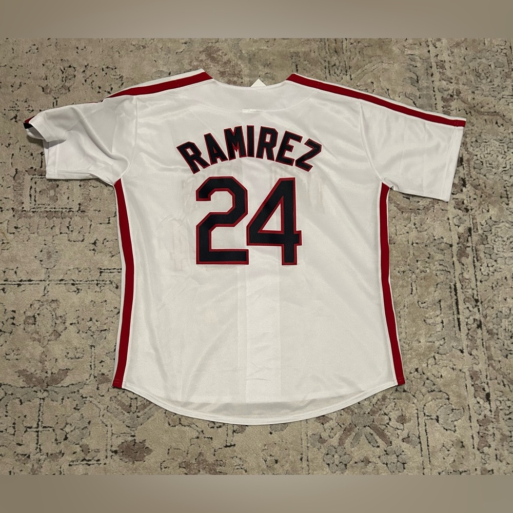 Majestic Authentic Cleveland Indians Manny Ramirez Throwback Jersey Men’s Sz: XL - Picture 7 of 8